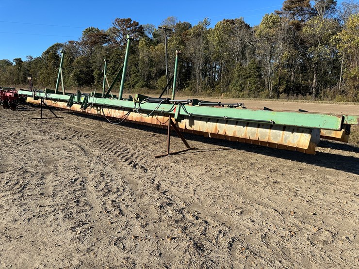 #33737-•-~22'-hooded-sprayer-image-1