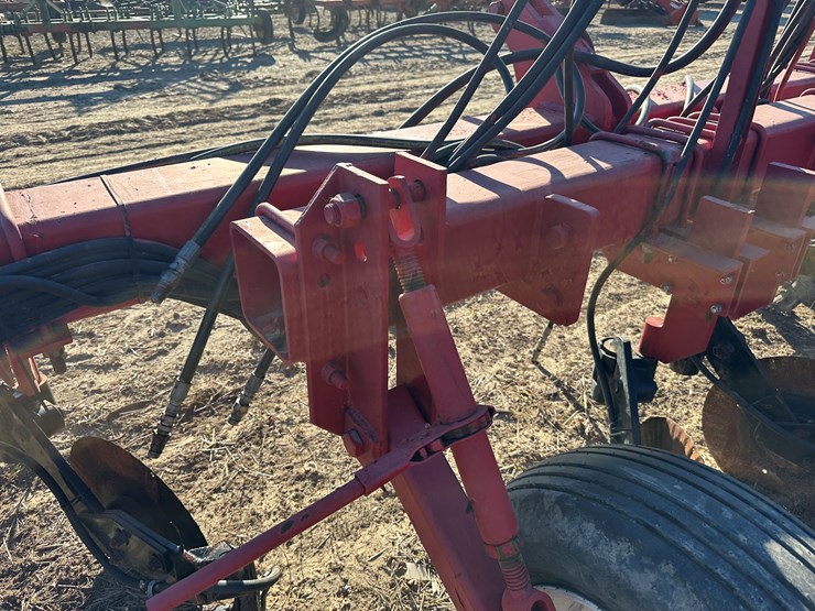 #33739-•-~20'-row-crop-cultivator-image-21