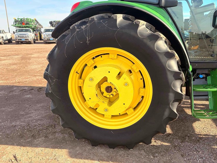 2005-john-deere-6420-image-31