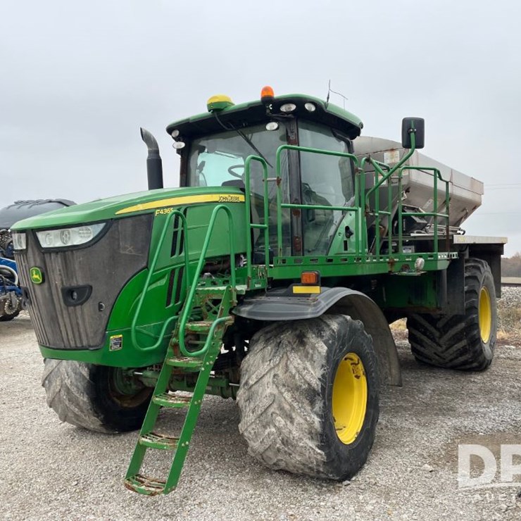 2017 JOHN DEERE F4365