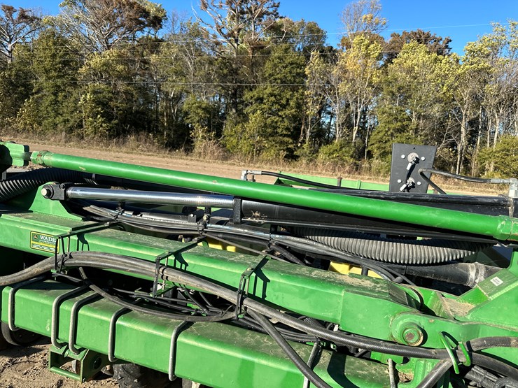 john-deere-1720-image-49