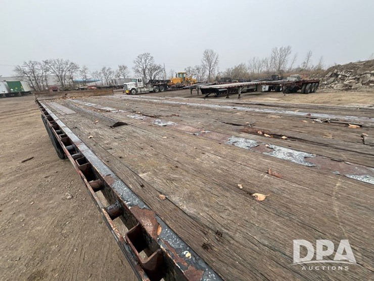 2012-manac-extendable-flatbed-image-57