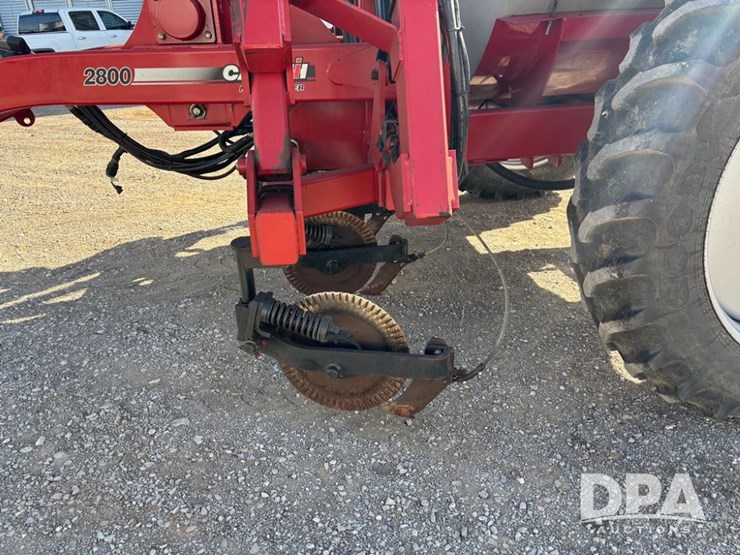 case-ih-2800-image-22