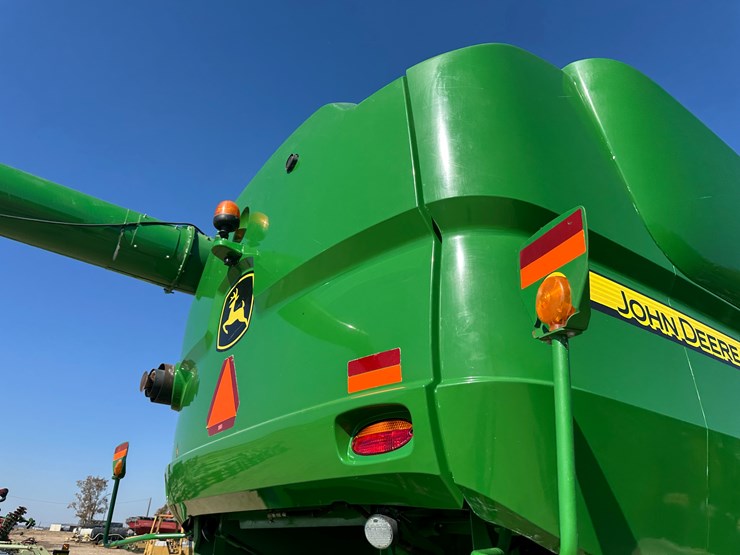 john-deere-s690-image-42