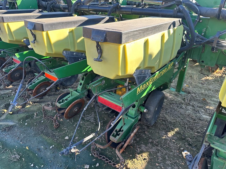 john-deere-1720-image-23
