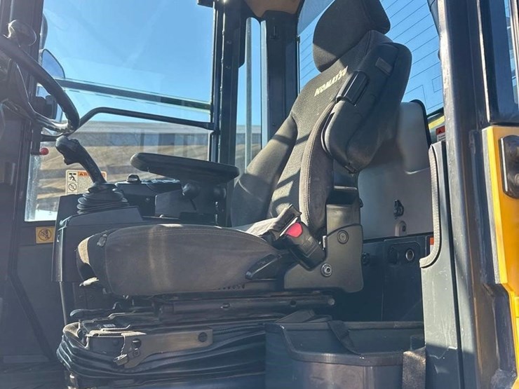 2018-komatsu-wa320-8-image-30