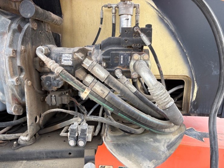 2007-jlg-800aj-image-42