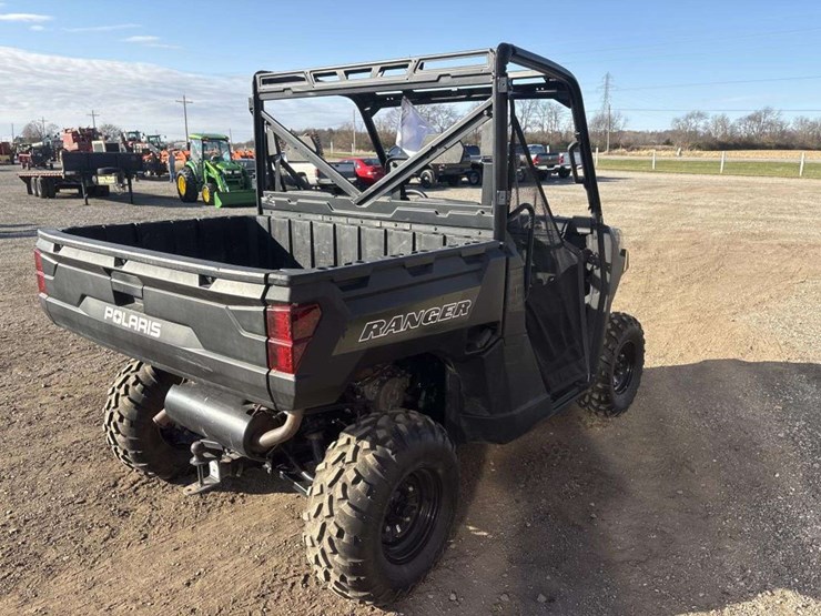 2024-polaris-ranger-1000-image-5