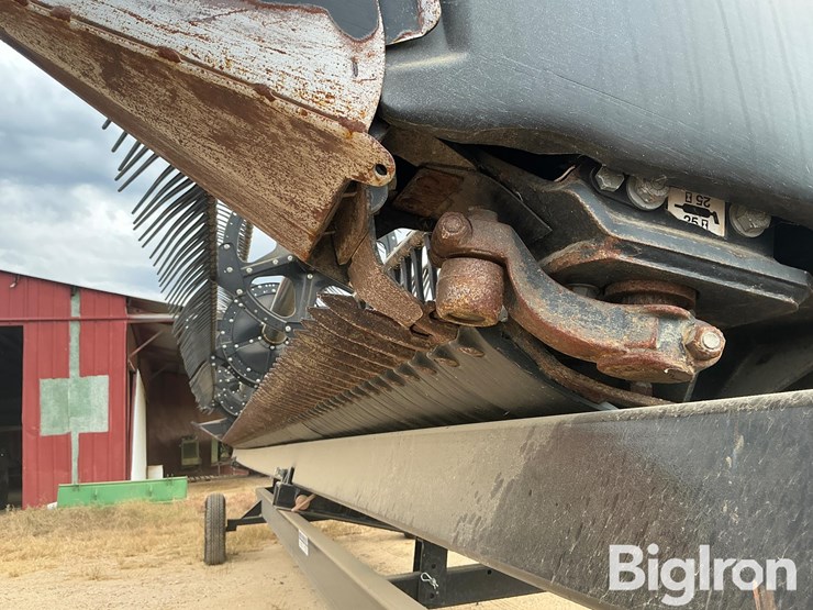 2020-mac-don-fd135-image-12