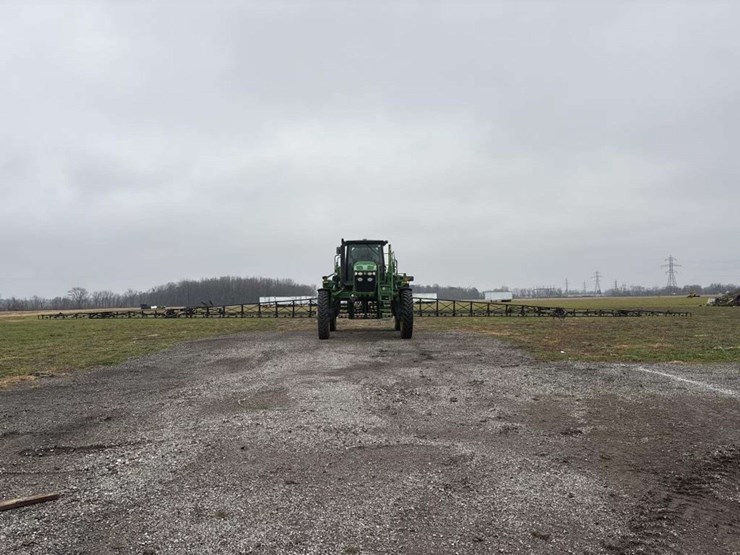 john-deere-4830-image-33
