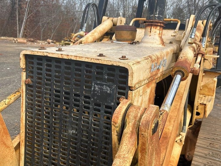 komatsu-d31s-16-image-8