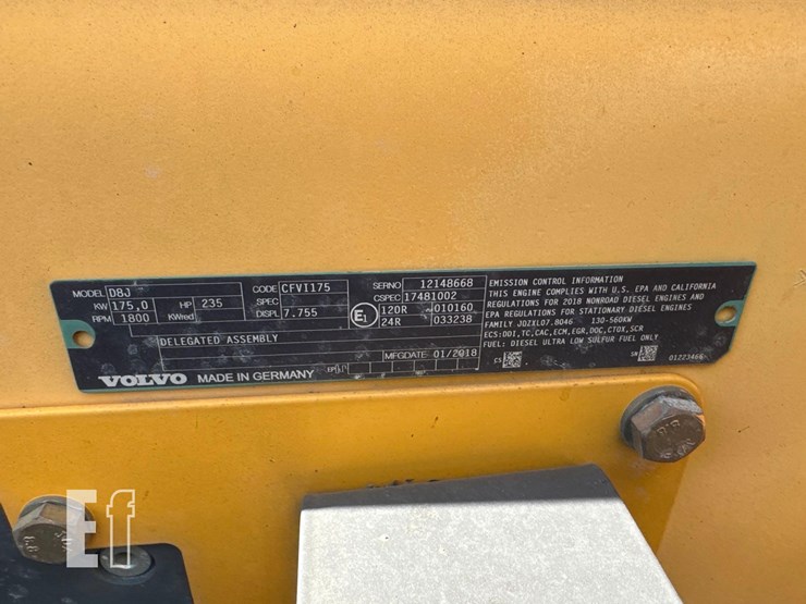 2018-volvo-p7110b-image-18