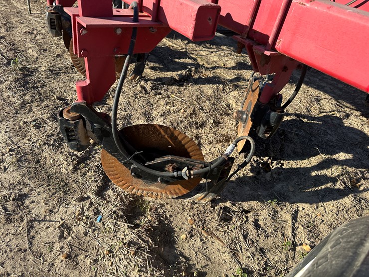 #33739-•-~20'-row-crop-cultivator-image-30