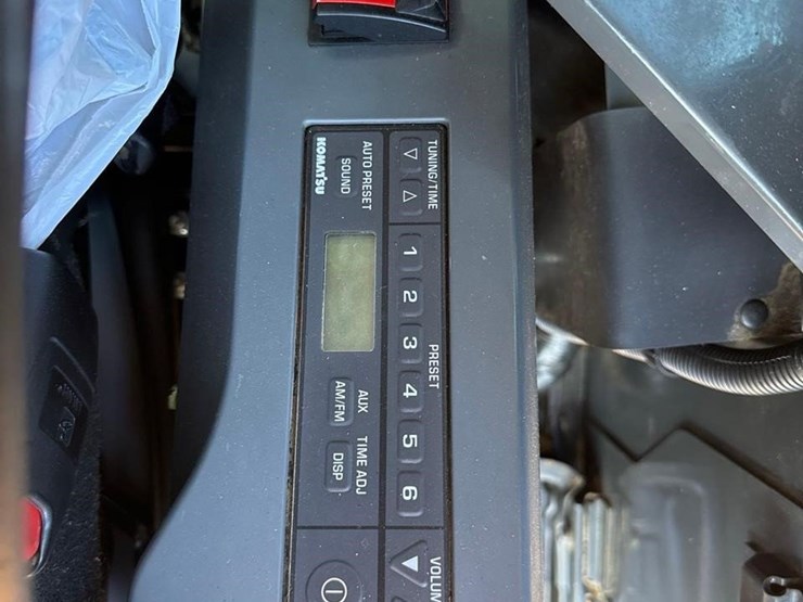 2021-komatsu-pc138us-11-image-25