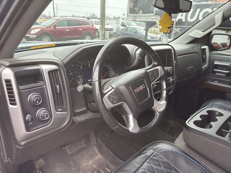 2014-gmc-sierra-1500-image-22