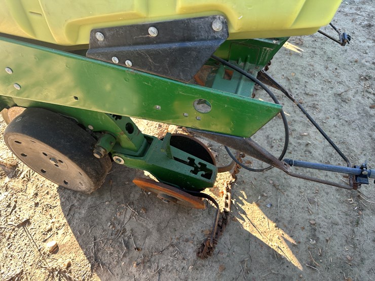 john-deere-1720-image-23