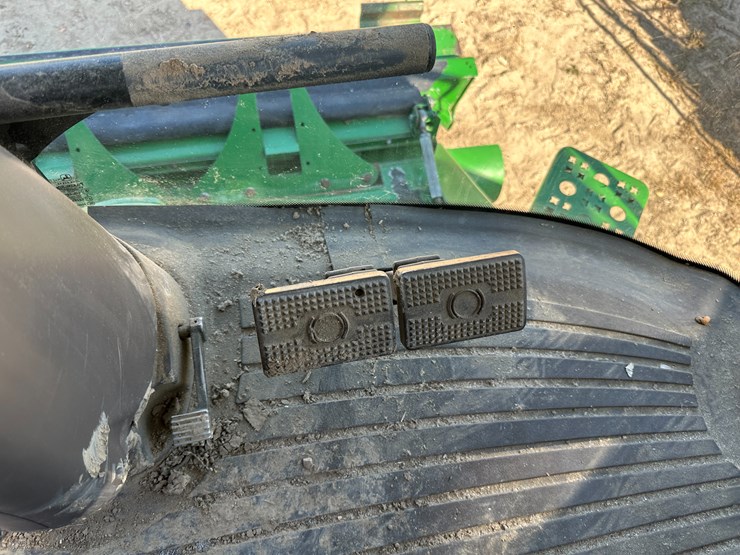 john-deere-s690-image-132