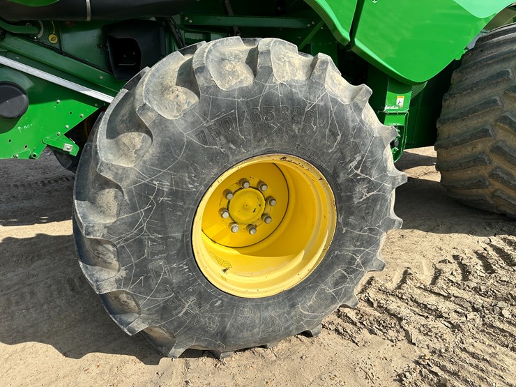 john-deere-s690-image-10