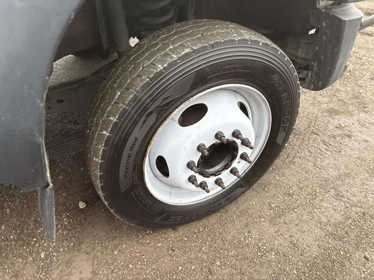 2012-ford-f450-image-11