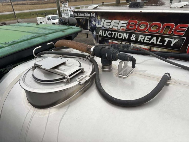 john-deere-4830-image-24