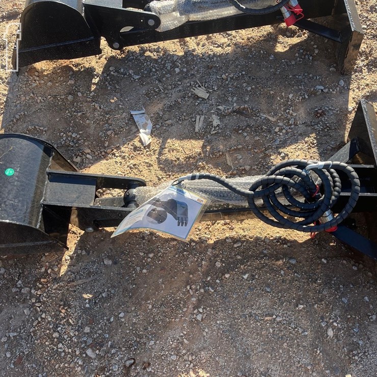 FUTURE 59IN HYDRAULIC SKID STEER BACKHOE