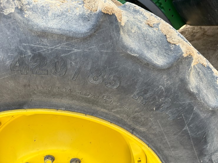 2016-john-deere-8320r-image-7