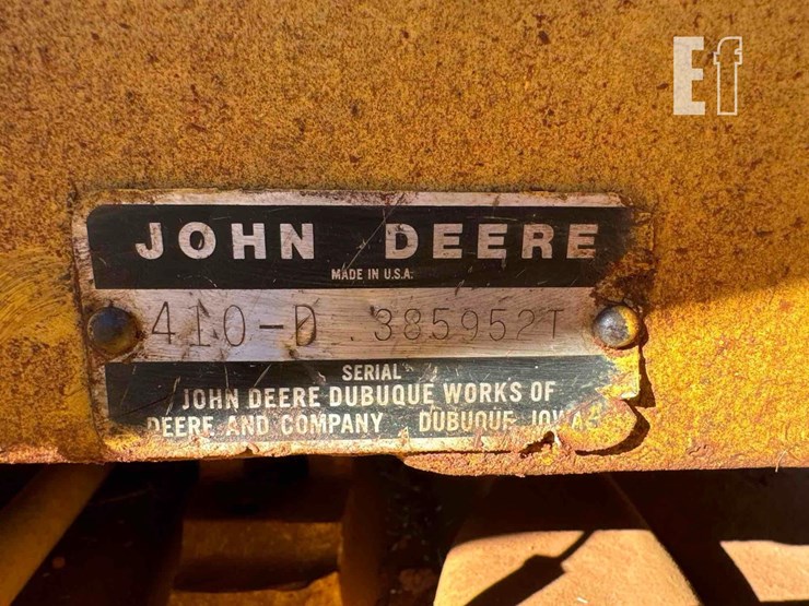 deere-410d-image-23