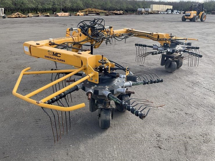 omc-brush-hog-16'-3-pt-adj.-fold-out-berm-rake-image-5