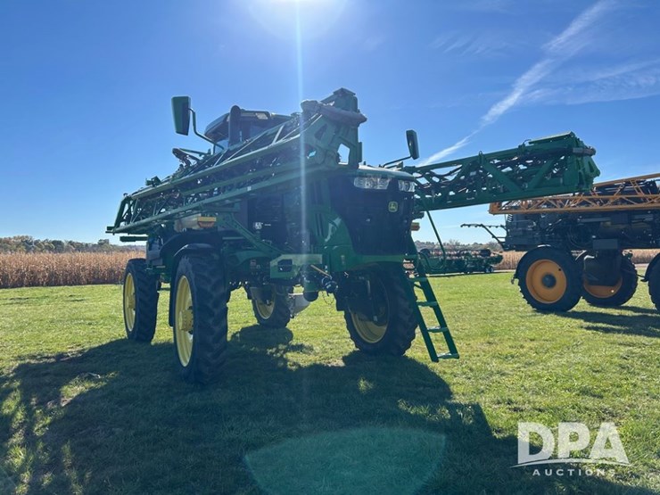 2022-john-deere-410r-image-70