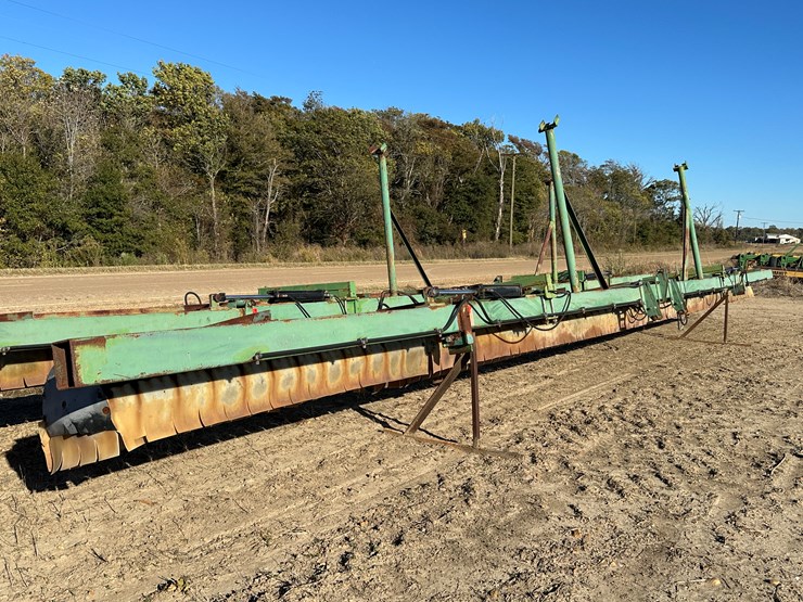 #33737-•-~22'-hooded-sprayer-image-2