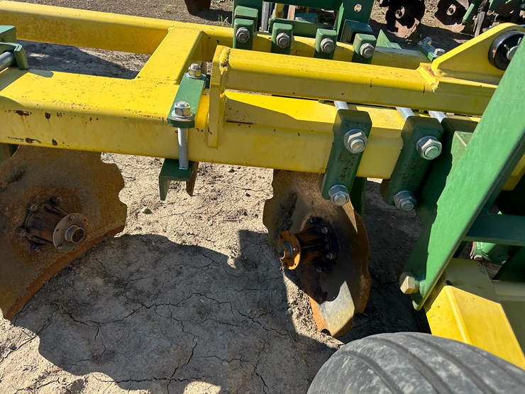 #33730-•-roll-a-cone-16-row-30"-hipper-image-15