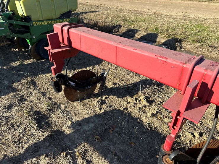 #33740-•-~20'-row-crop-cultivator-image-41