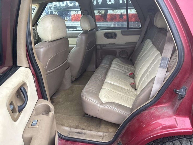 2000-chevrolet-blazer-image-15