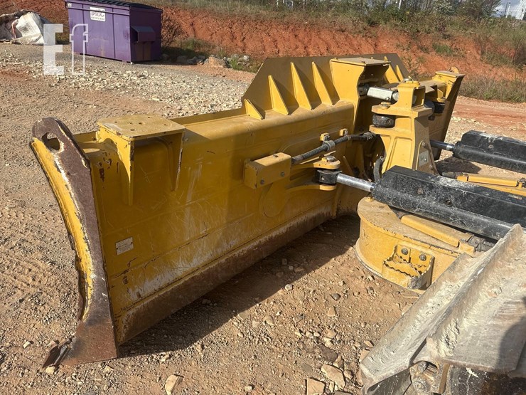 2021-caterpillar-d5-image-18