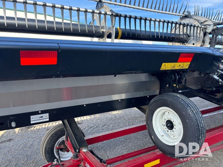 2023-mac-don-fd240-image-15