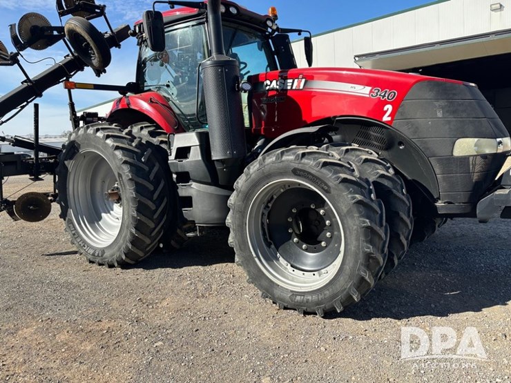 2018-case-ih-340-image-6