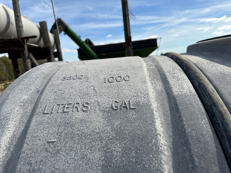 #33799-•-1000gal-nurse-wagon-image-38