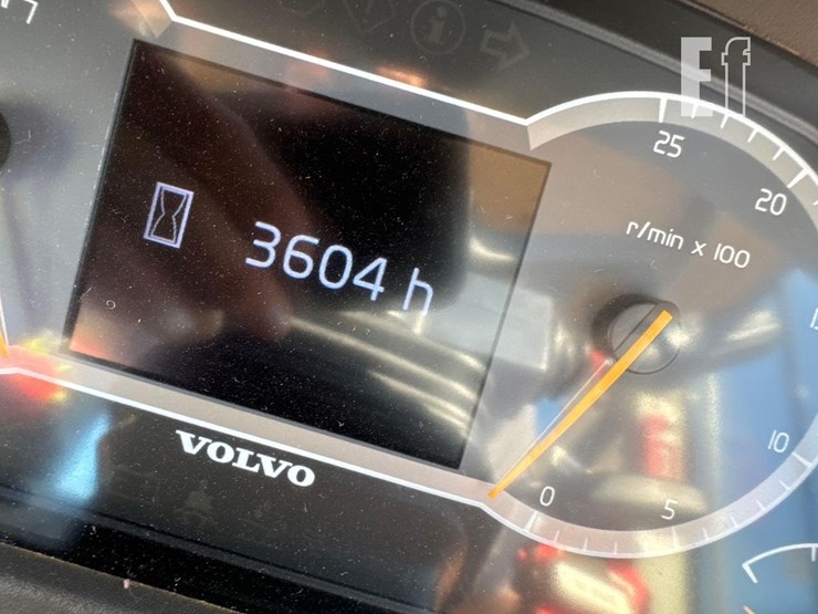 2018-volvo-l70h-image-21