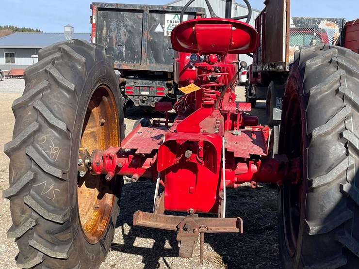 massey-ferguson-44-image-5