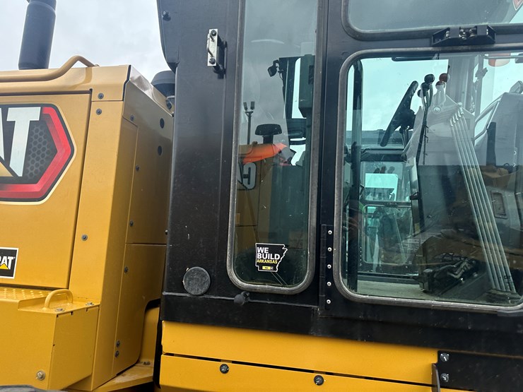 2022-caterpillar-140gc-awd-image-69