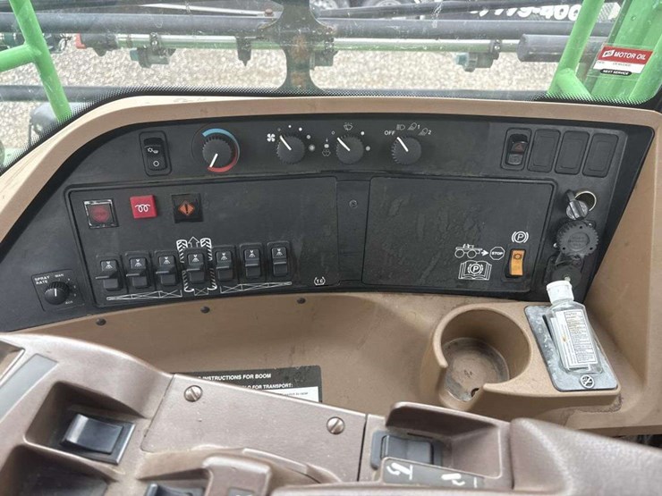john-deere-4830-image-27