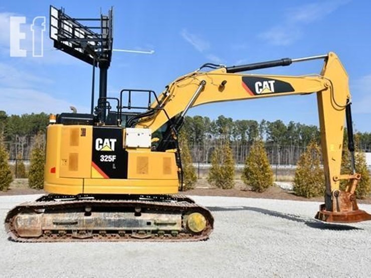 2020-caterpillar-325flcr-image-30