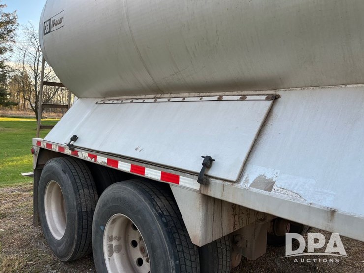 2005-cei-pacer-feed-trailer-(jn3420,-unit-2086)-image-22