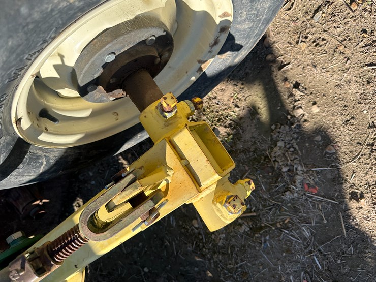 #33731-•-roll-a-cone-16-row-30"-hipper-image-7