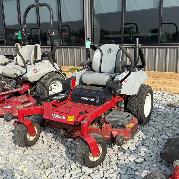 #15 • EX Mark E-Series Radius Zero Turn Mower 403184477 INV#33267
