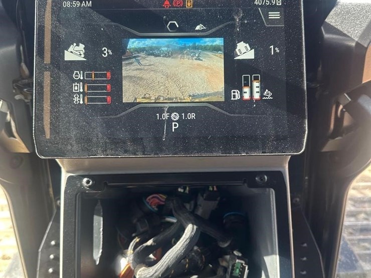 2021-caterpillar-d5-image-46