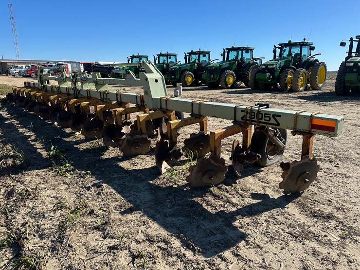 #33725-•-orthman-z905-16-row-38"-hipper-image-3