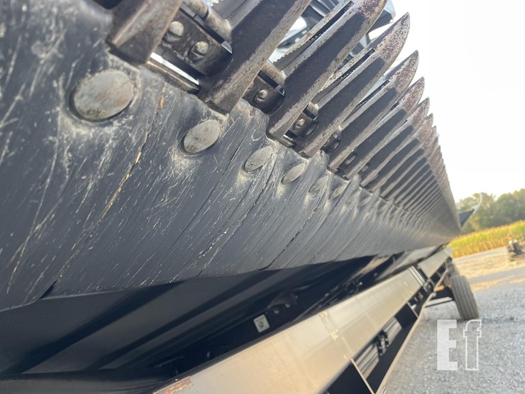 2024-case-ih-fd240-image-21