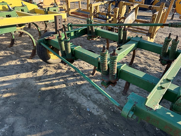 john-deere-95-image-15