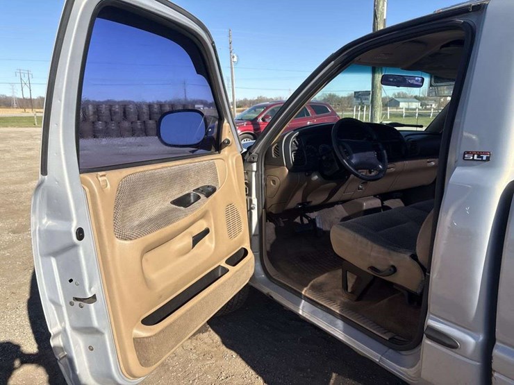 2000-dodge-ram-1500-image-13